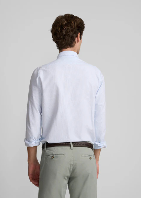 Camisa blanca rayas azules