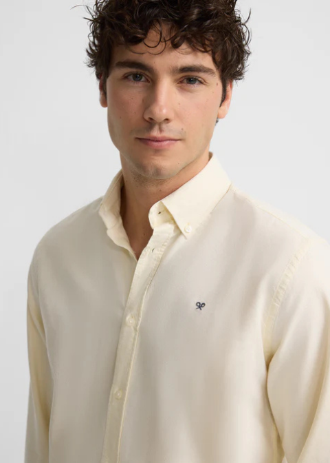 Camisa amarillo oxford
