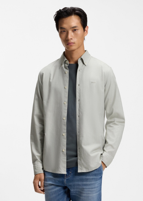 Camisa HUGO BOSS verde logo 
Camisa HUGO BOSS verde  logo bordado 
Camisa HUGO BOSS algodón Oxford y logo bordado