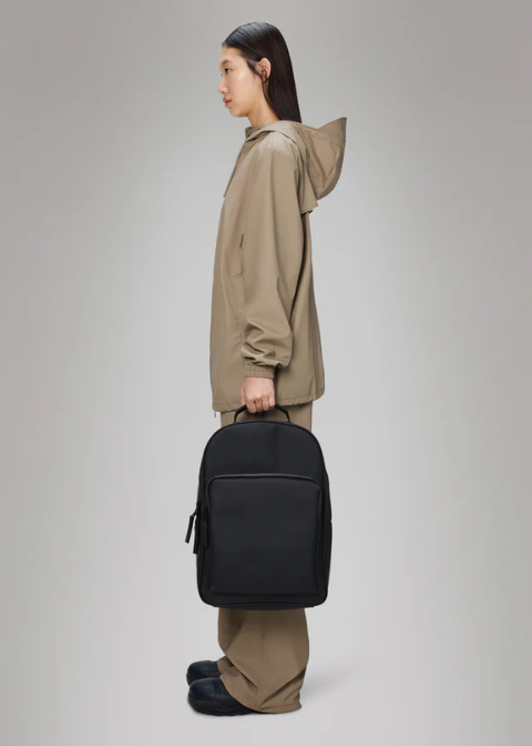 Mochila RAINS lisa redonda