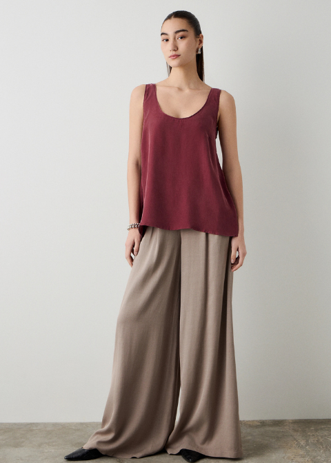 Blusa granate tirantes satinado