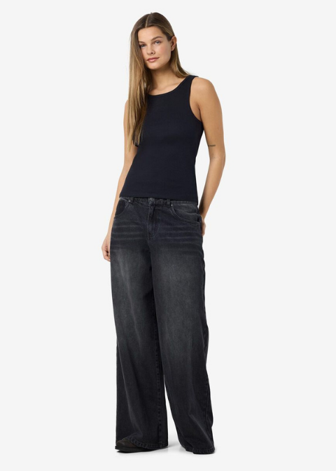 Top NOISY  negro tirantes  básico