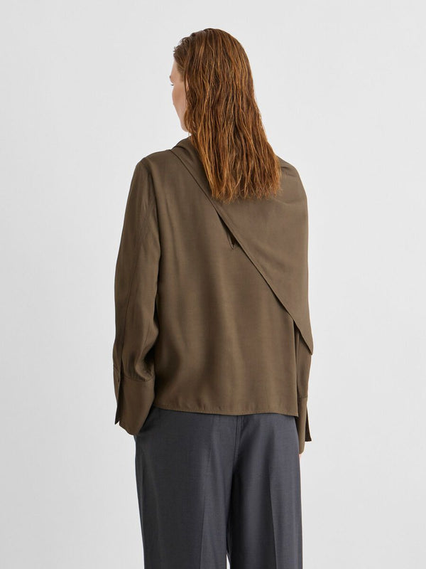 Blusa ROUGE EDIT caqui detalle pañuelo