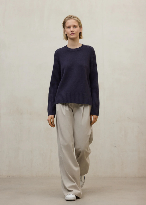 ECLF. Jersey EUCALIPTO azul oscuro c/r manga canale C·AZ.T·L