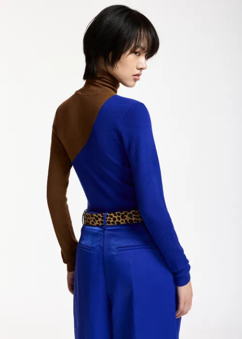 Jersey ESSENTIEL bicolor canalé cuello alto