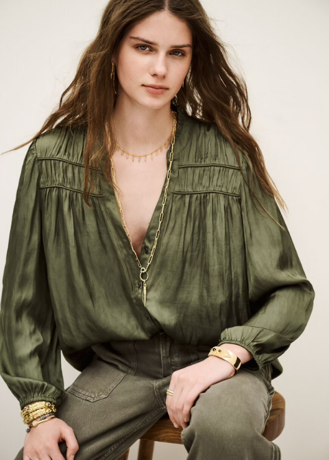 BASH. Blusa CESSIA verde viscosa m/l c/pico pliegues delanteros C·VERDET·1