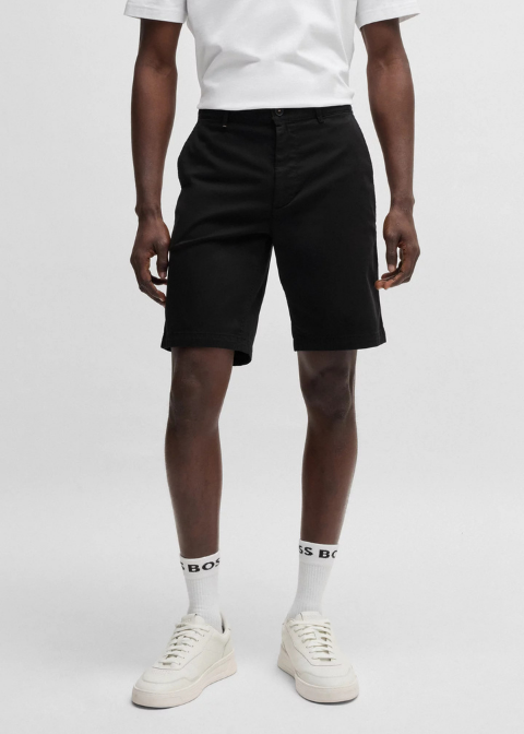 Bermuda slim corte chino