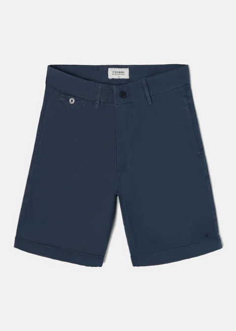 Bermuda azul marino clásica