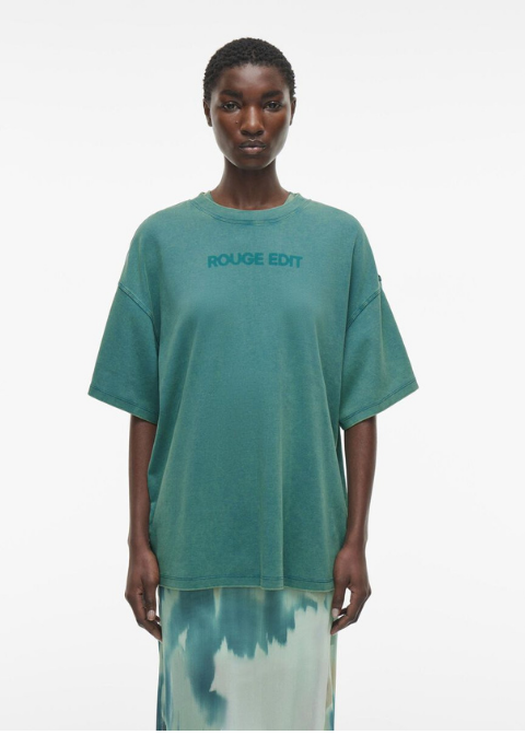Camiseta ROUGE EDIT verde larga
