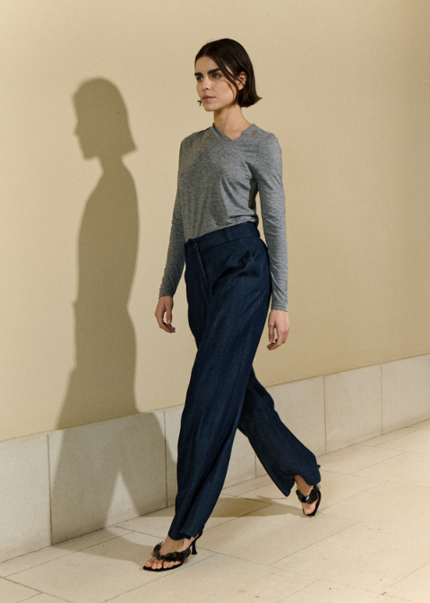 Camiseta SITA MURT asimetrico