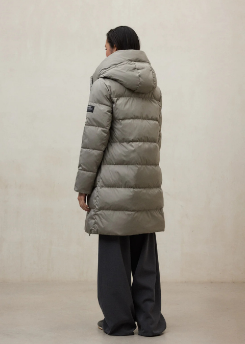 ECLF. Plumas MANLIE piedra largo acolchado c/capucha C·PDRAT·S