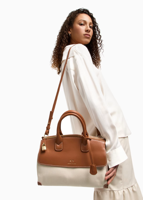 Bolso ARMANI beige cofre grande
