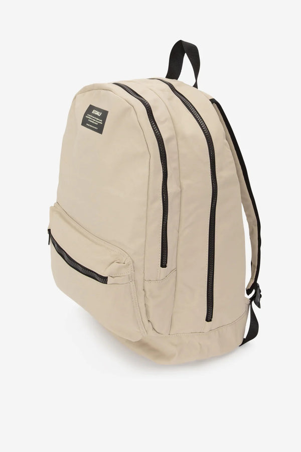 Mochila beige impermeable