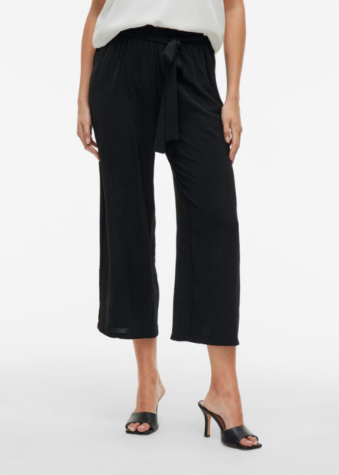 Pantalón VILA negro ancho con cinturon