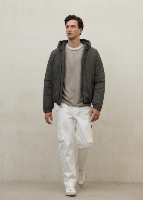 ECLF. Chaqueta CARTES gris acolchada ligera+capucha C·GR.T·XL