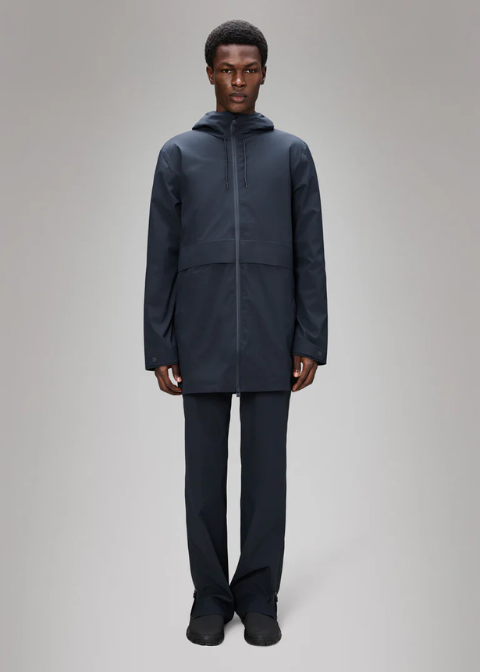 Chaqueta impermeable RAINS azul marino mate