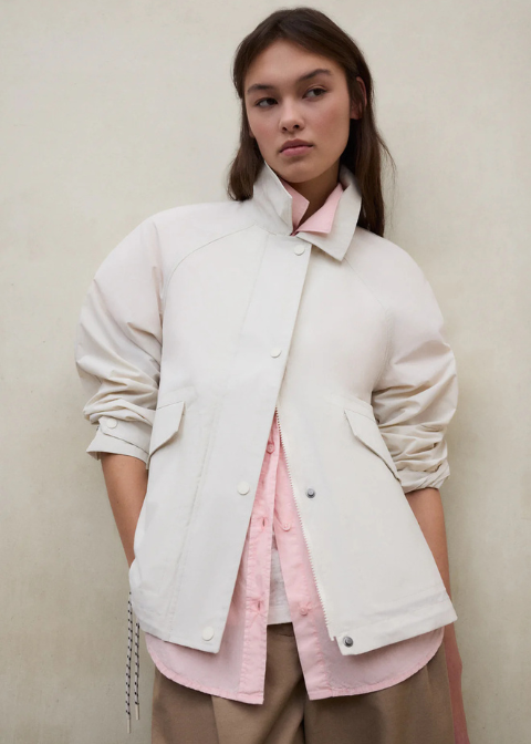 Chaqueta ECOALF blanco roto tejido gabardina