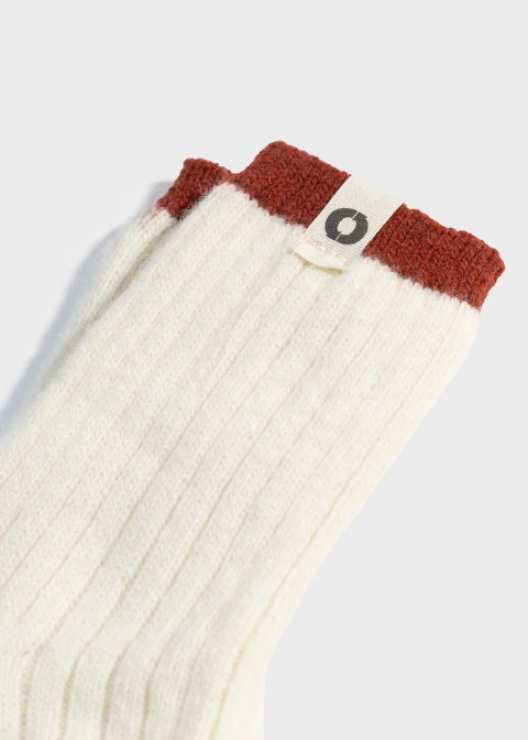Calectines ECOALF contraste blancos ribete rojo