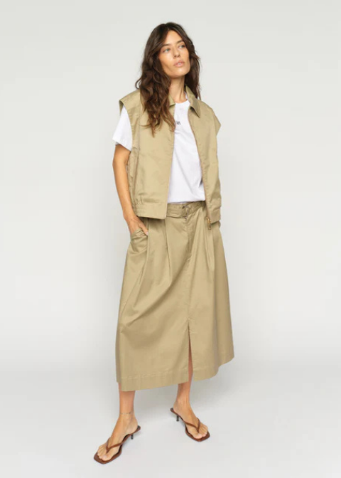 Falda MOSH MOSH camel pliegues delanteros