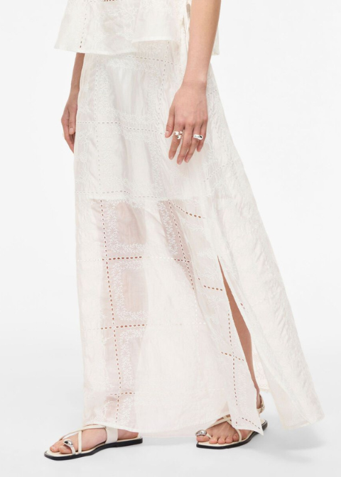 Falda ROUGE EDIT blanca rota bordados midi