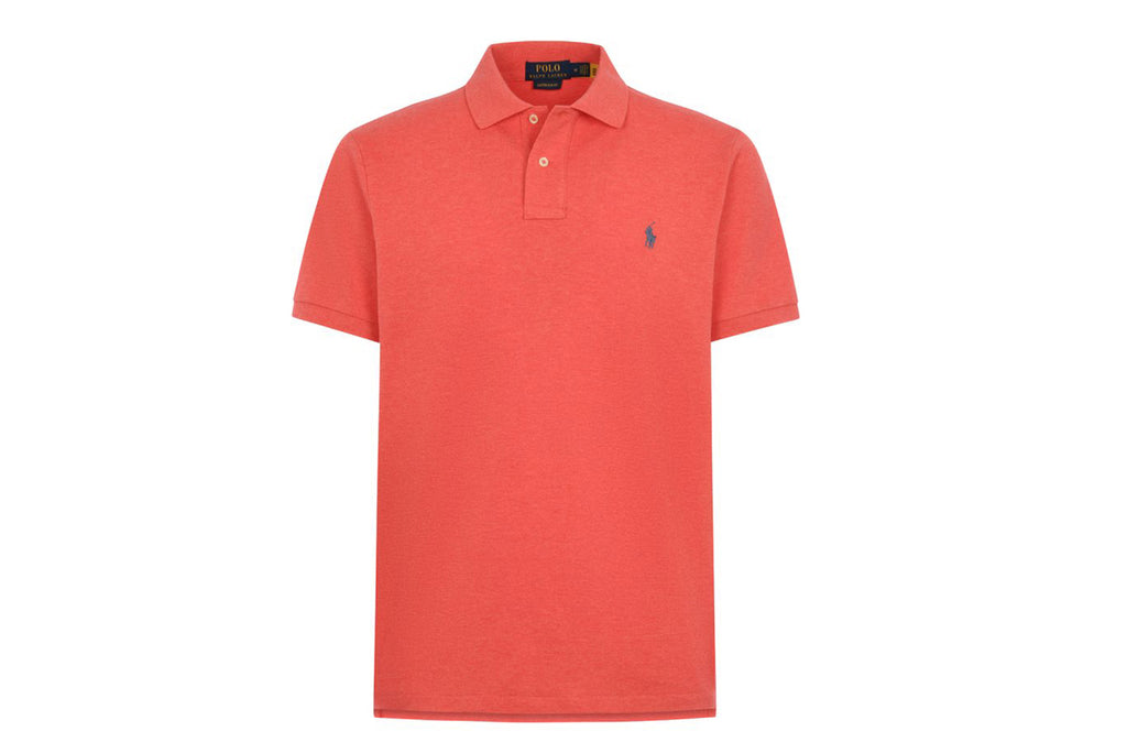 Polo rojo caballo azul