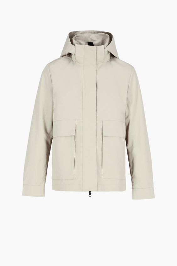 Chaqueta IAM crema